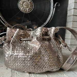 Elliott Lucca Aruba Metallic Woven Leather Hobo bag in Gold 13” x 9” x 9”